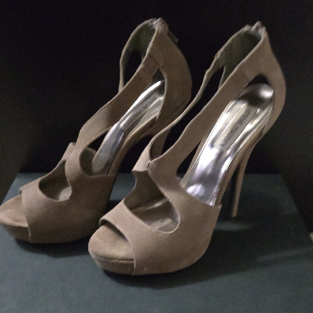 Women's Taupe Cutout Peep-Toe High Heels